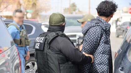 Washington Democrats push bill to ban masked law enforcement, including ICE